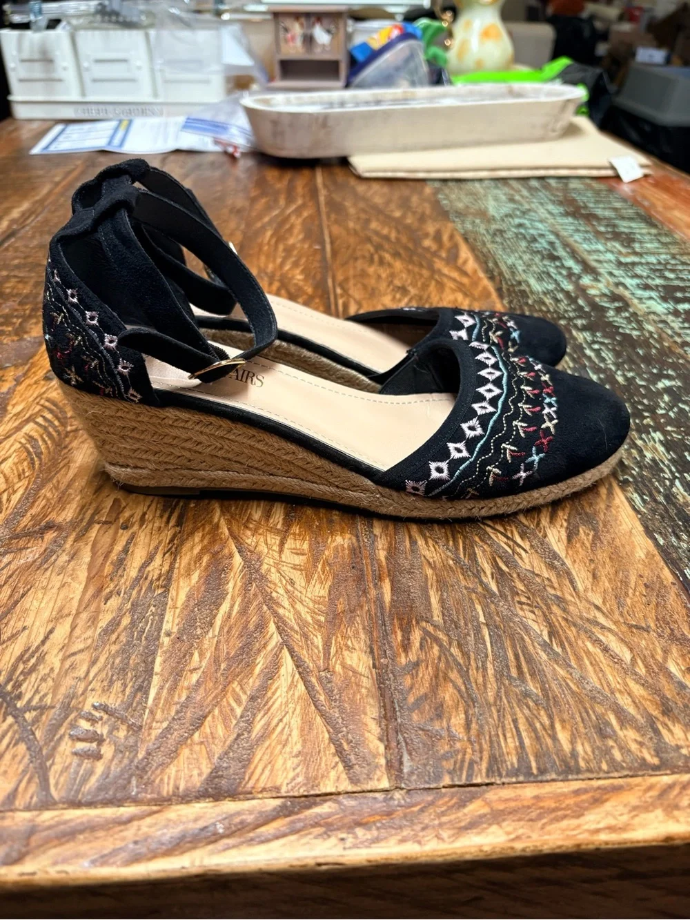Dream Pairs Black Faux Suede Embroidered Espadrille Wedge Ankle Strap Sandals 9